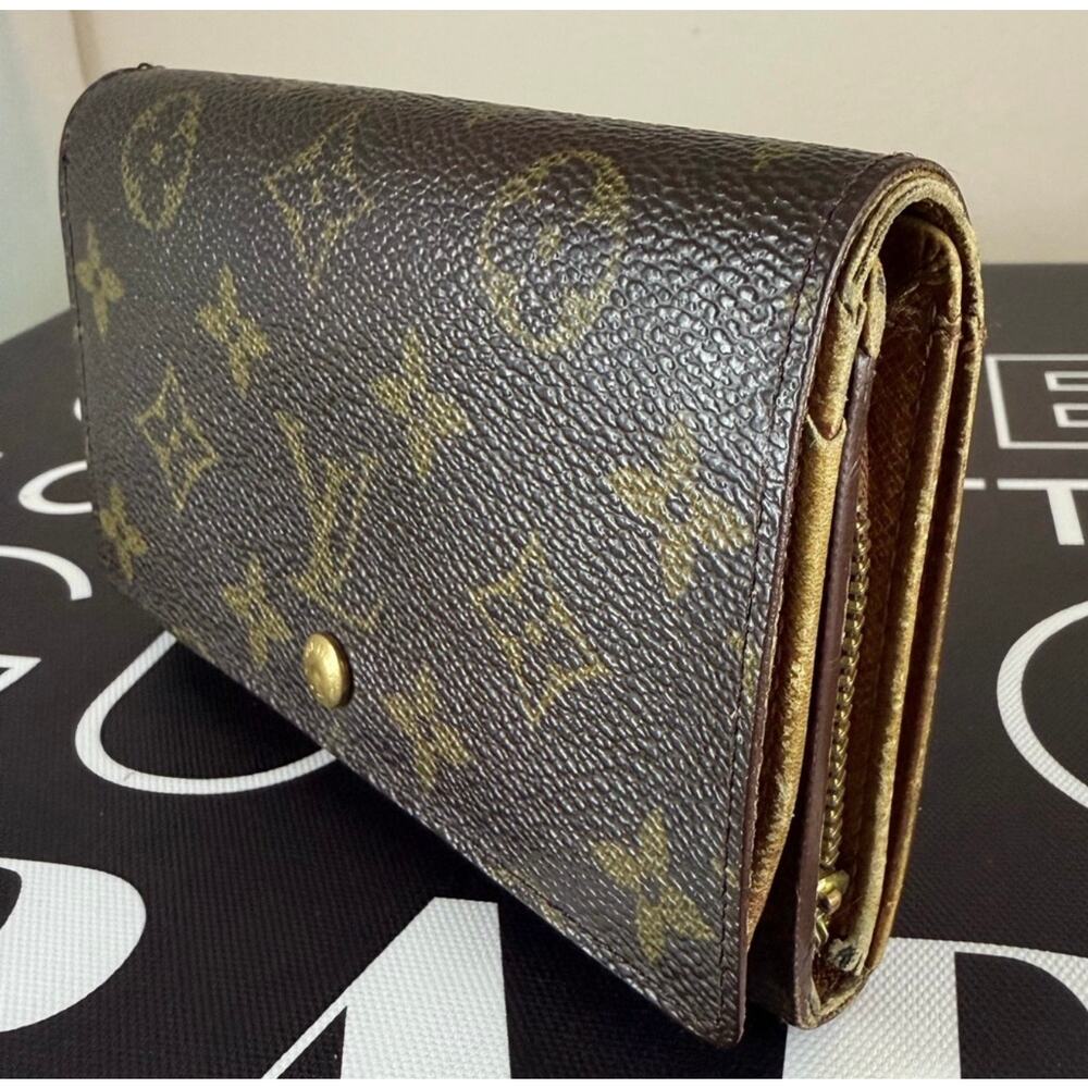 Louis Vuitton Monogram Sarah Long Bifold Wallet - Picture 6 of 6